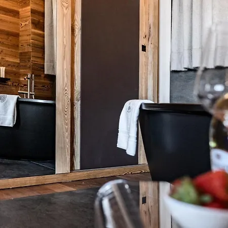 Chalet Cocoon Deluxe Private Spa And F&B